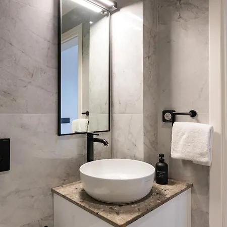 Rodos Downtown 107 Rhodes City