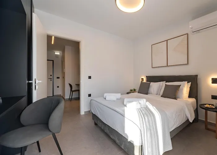 Rodos Downtown 107 * Rhodes City